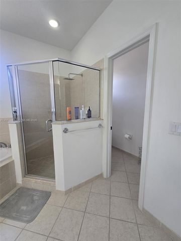 11629 SW 236th St, Homestead, FL 33032