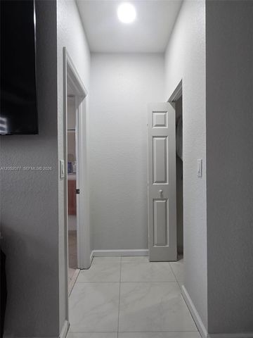 11629 SW 236th St, Homestead, FL 33032