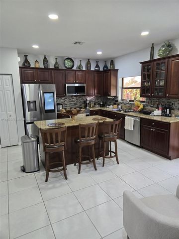 11629 SW 236th St, Homestead, FL 33032
