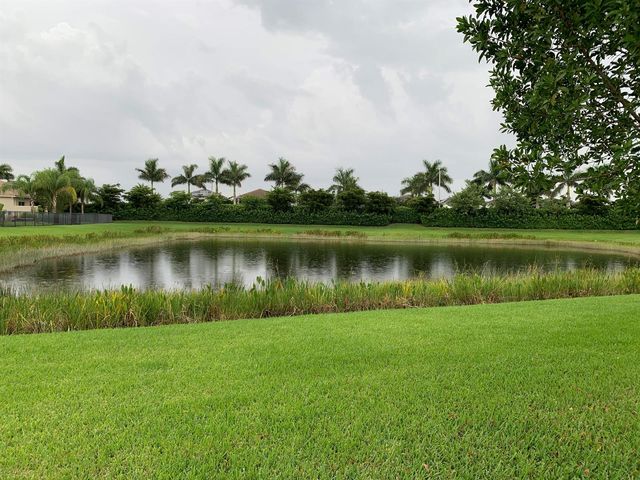 9754 Celtic Sea Lane, Delray Beach, FL 33446