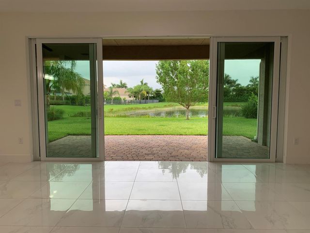 9754 Celtic Sea Lane, Delray Beach, FL 33446