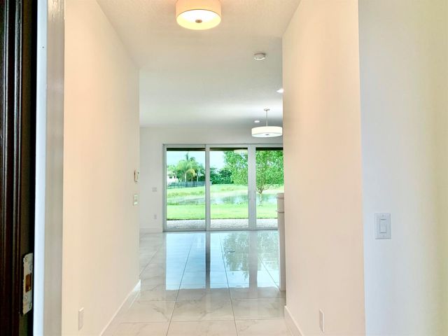 9754 Celtic Sea Lane, Delray Beach, FL 33446