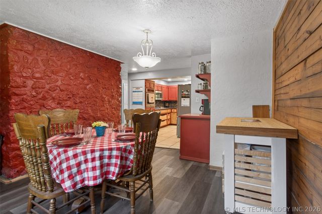 7383 S 447 Road, Rose, OK 74364