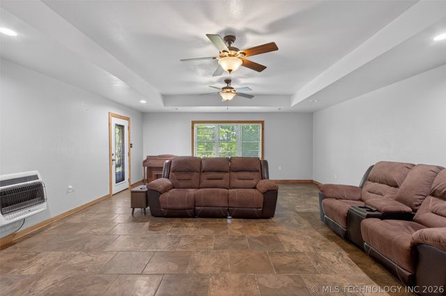 7383 S 447 Road, Rose, OK 74364