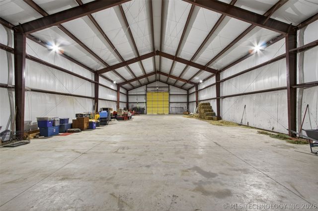 7383 S 447 Road, Rose, OK 74364