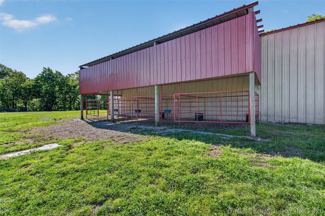 7383 S 447 Road, Rose, OK 74364