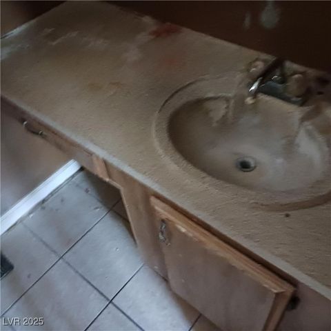 3486 Haleakala Drive, Las Vegas, NV 89122