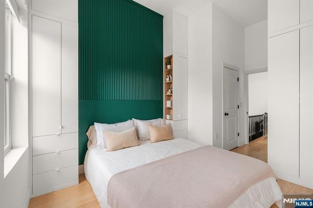 18 Highland Avenue, Jersey City, NJ 07306