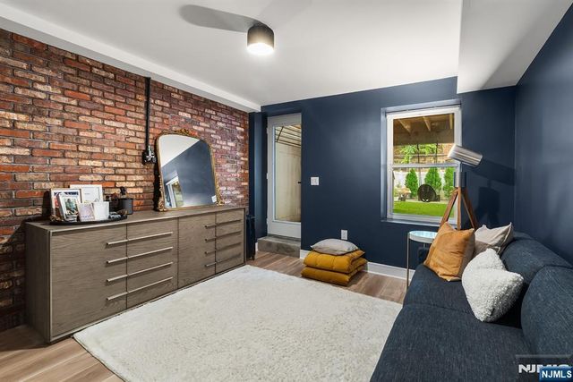 18 Highland Avenue, Jersey City, NJ 07306