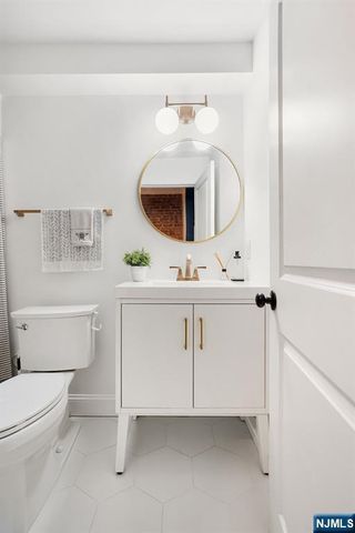 18 Highland Avenue, Jersey City, NJ 07306