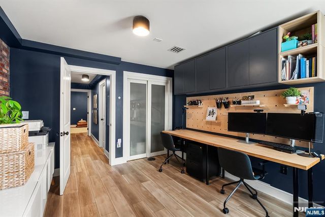 18 Highland Avenue, Jersey City, NJ 07306