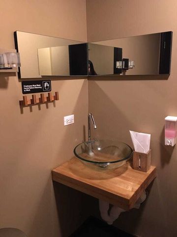 1132 N Milwaukee Avenue C1, Chicago, IL 60642