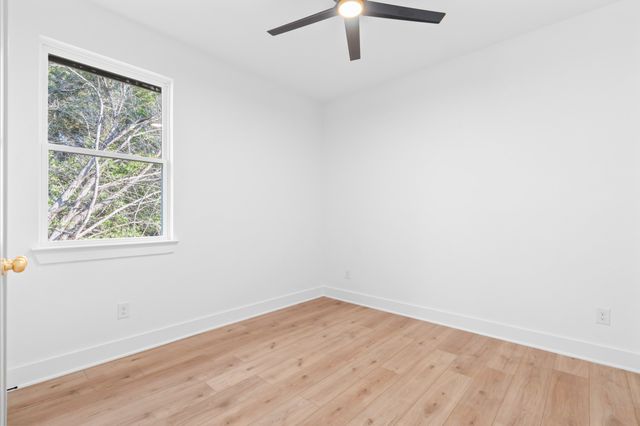 27062 Stonewood Drive, Whitney, TX 76692