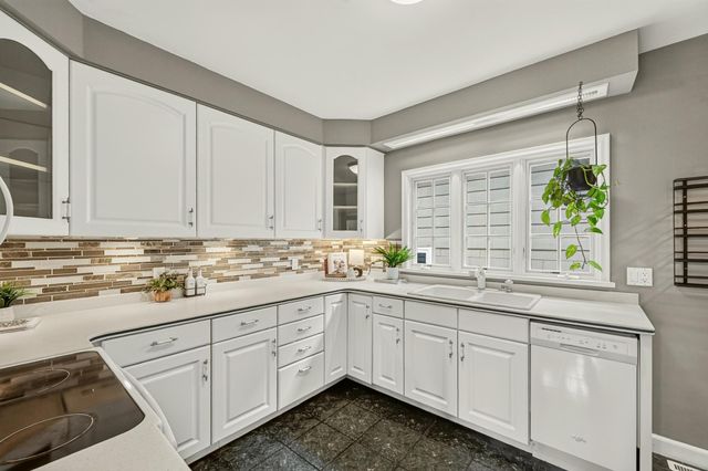 1325 8th Street SW, Rochester, MN 55902