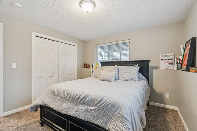 3660 Deer Valley Drive B, Marion, IA 52302