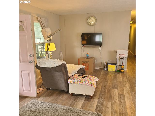 1901 Se MINTER BRIDGE Rd 99, Hillsboro, OR 97123