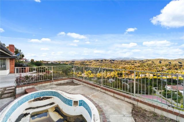 6717 E La Cumbre, Orange, CA 92869