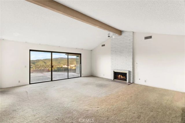 6717 E La Cumbre, Orange, CA 92869