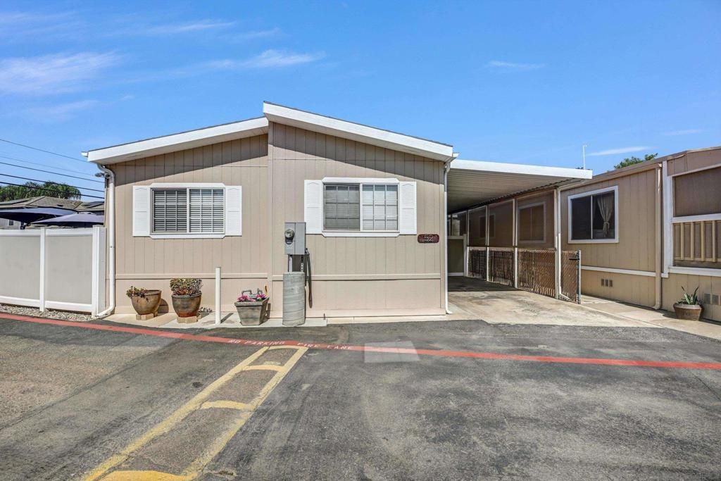 9041 El Dorado Pkwy 52, El Cajon, CA 92021 — exterior
