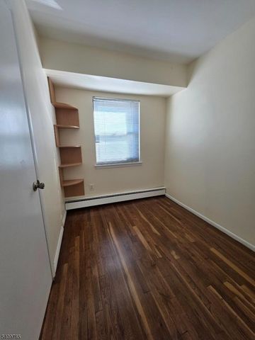 401 Us Highway 22 F, North Plainfield Boro, NJ 07060