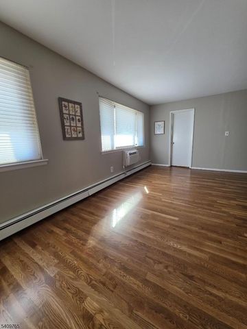 401 Us Highway 22 F, North Plainfield Boro, NJ 07060