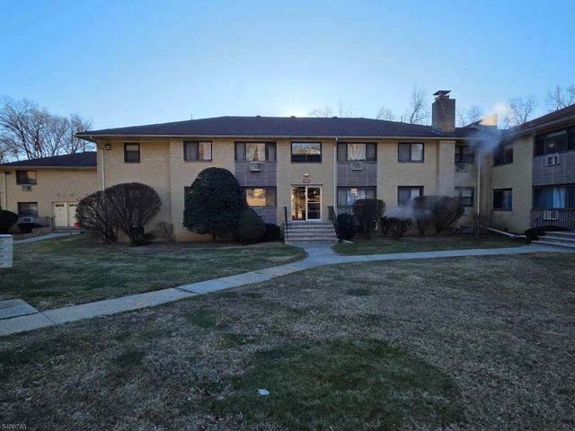 401 Us Highway 22 F, North Plainfield Boro, NJ 07060