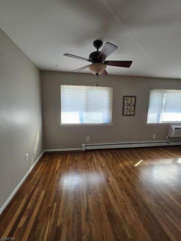 401 Us Highway 22 F, North Plainfield Boro, NJ 07060