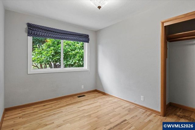 1535 Corina Dr SE, Salem, OR 97302