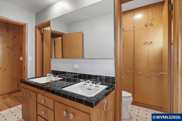 1535 Corina Dr SE, Salem, OR 97302