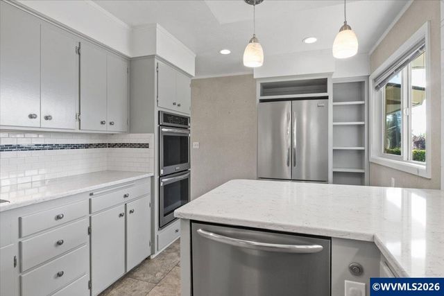 1535 Corina Dr SE, Salem, OR 97302