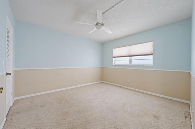 29 Yacht Club Drive Unit 405, North Palm Beach, FL 33408