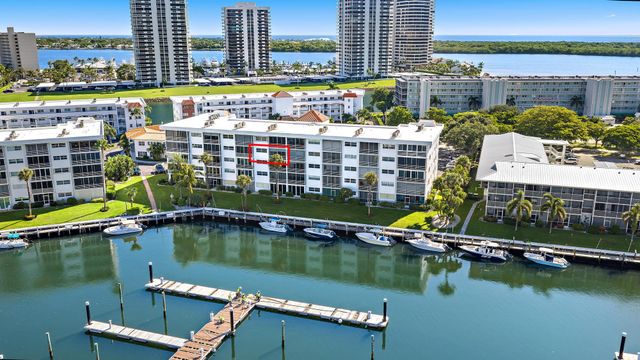 29 Yacht Club Drive Unit 405, North Palm Beach, FL 33408