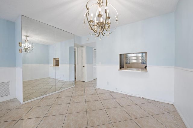 29 Yacht Club Drive Unit 405, North Palm Beach, FL 33408