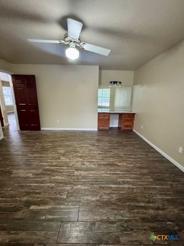 1301 Fieldcrest, New Braunfels, TX 78130