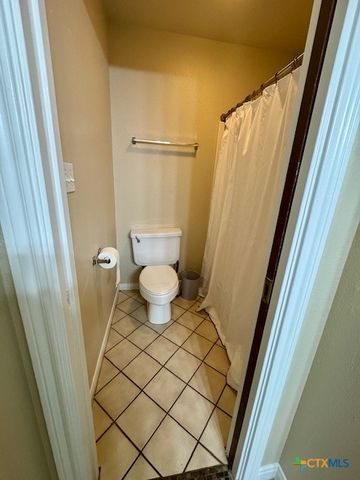 1301 Fieldcrest, New Braunfels, TX 78130