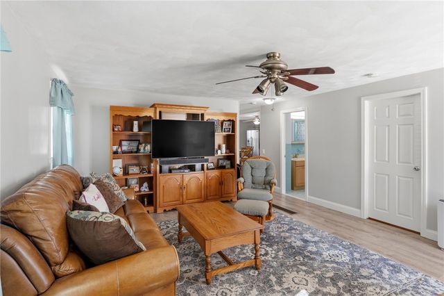 76 Lake Street, Pawtucket, RI 02860