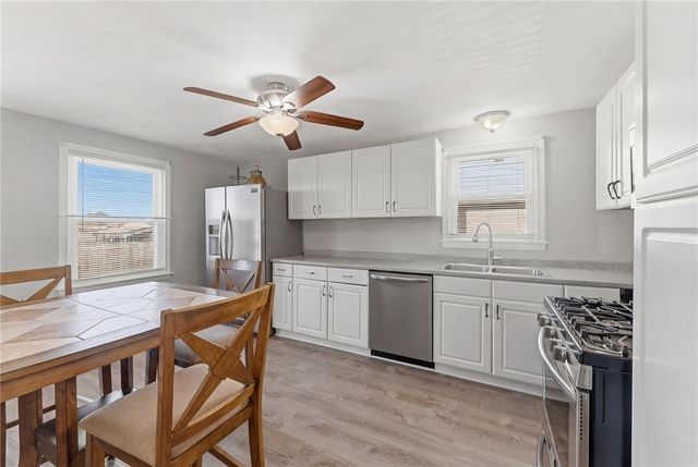 76 Lake Street, Pawtucket, RI 02860