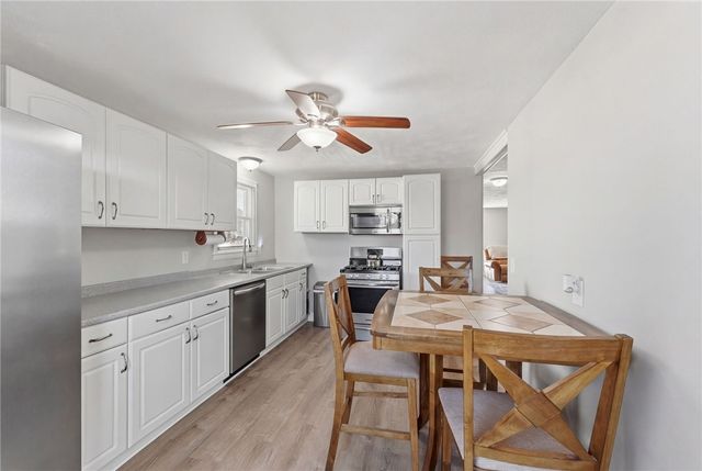 76 Lake Street, Pawtucket, RI 02860