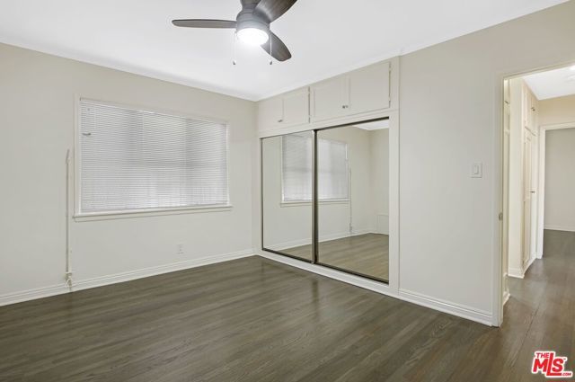 4058 9th Avenue, Los Angeles, CA 90008
