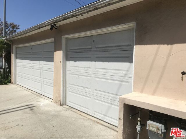 4058 9th Avenue, Los Angeles, CA 90008