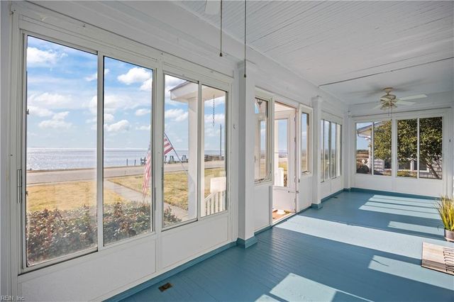 1105 Chesapeake AVE, Hampton, VA 23661