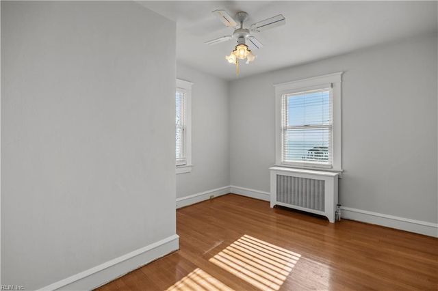 1105 Chesapeake AVE, Hampton, VA 23661