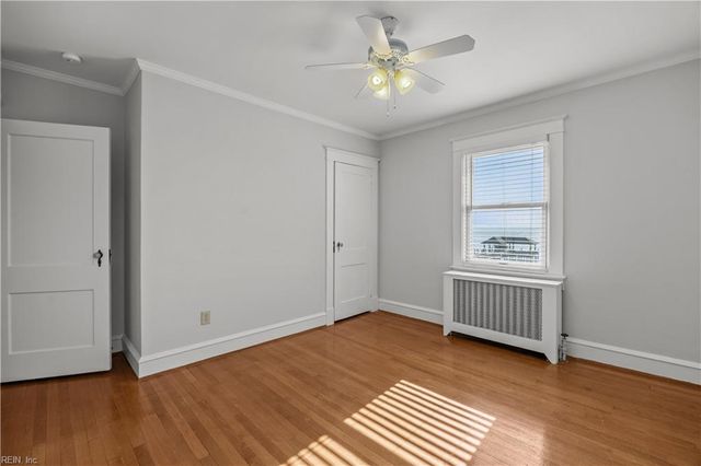 1105 Chesapeake AVE, Hampton, VA 23661