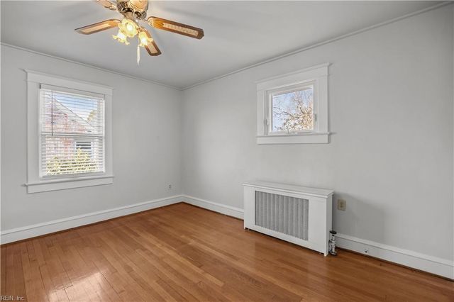 1105 Chesapeake AVE, Hampton, VA 23661