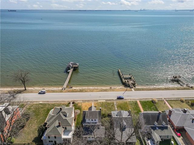 1105 Chesapeake AVE, Hampton, VA 23661