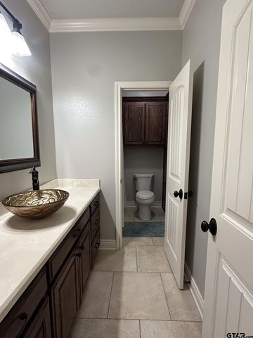 182 Zambezi Ln, Bullard, TX 75757