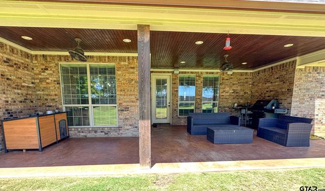 182 Zambezi Ln, Bullard, TX 75757