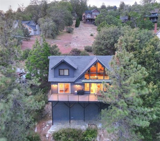 27723 Alpen, Lake Arrowhead, CA 92352