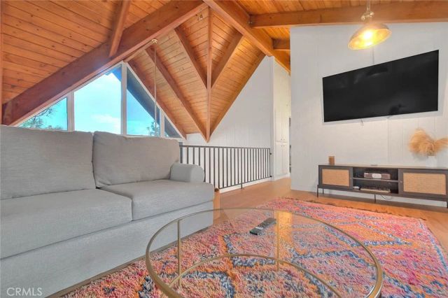 27723 Alpen, Lake Arrowhead, CA 92352