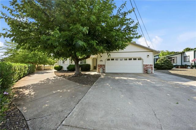 18142 Sweetwood Court, Hidden Valley Lake, CA 95467